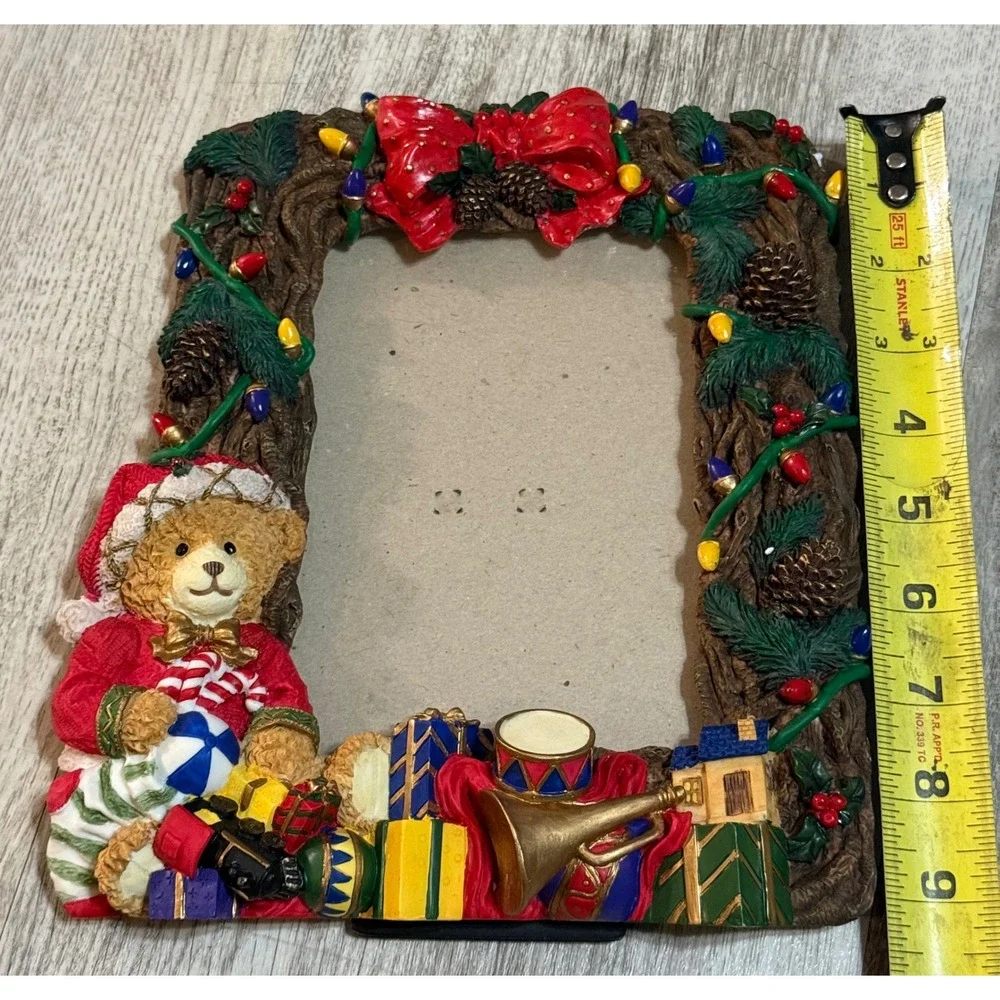 Vintage CWC Christmas Teddy Bear 3D Resin Picture Frame Holiday Decor 8x8.5